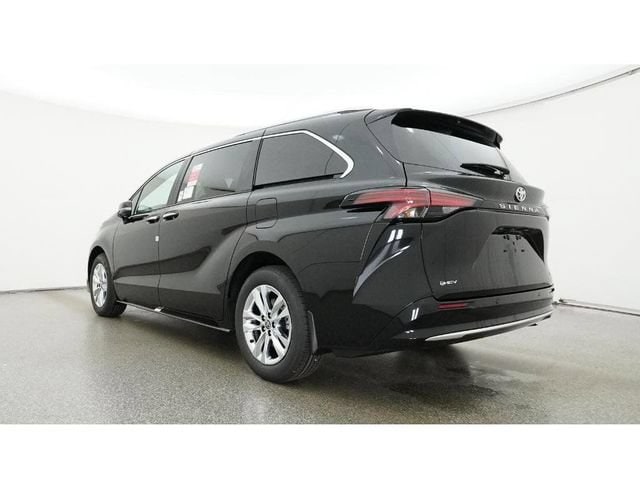 2026 Toyota Sienna Limited - Photo 21
