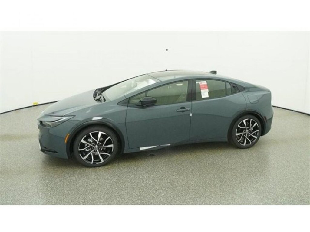 New 2026 Toyota Prius Plug-in Hybrid XSE Hatchback