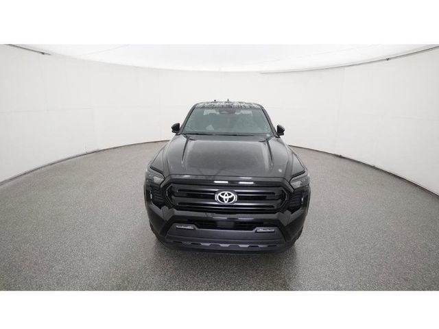 2025 Toyota Tacoma SR5 - Photo 15
