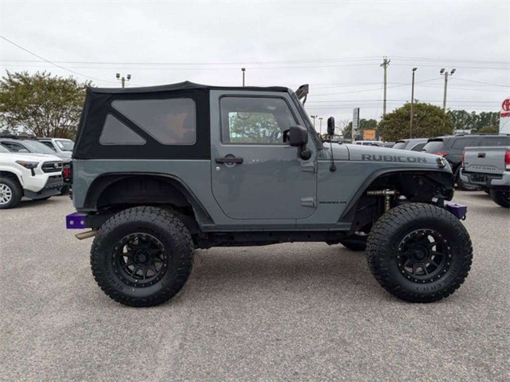 Used 2014 Jeep Wrangler Rubicon SUV