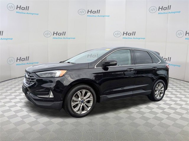 2020 Ford Edge Titanium's photo