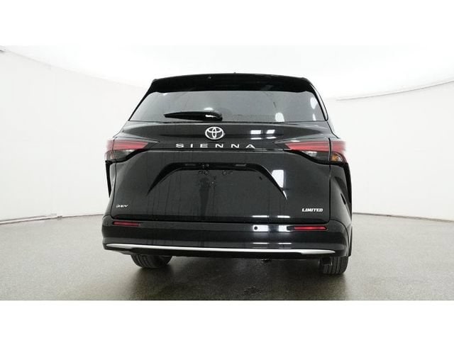2026 Toyota Sienna Limited - Photo 23