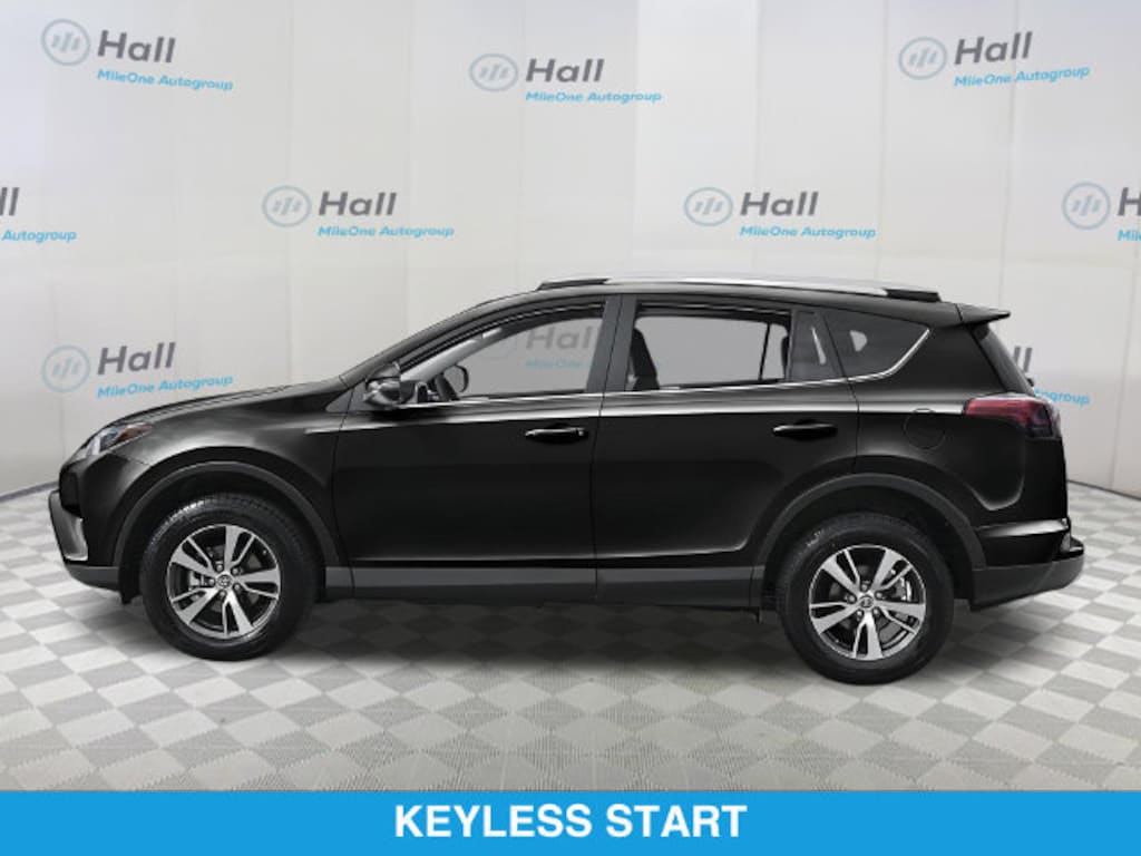 Used 2017 Toyota RAV4 XLE SUV