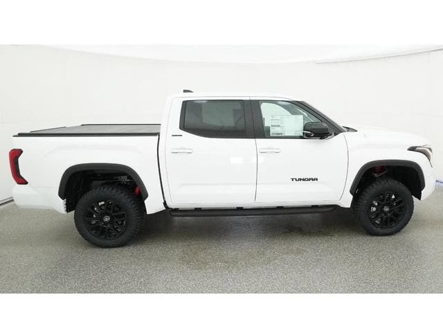 2026 Toyota Tundra Limited - Photo 11