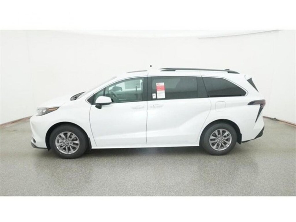 New 2026 Toyota Sienna XLE Van Passenger Van