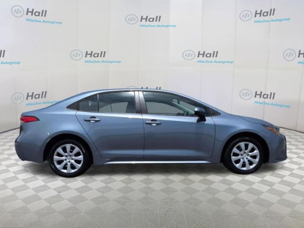 Used 2024 Toyota Corolla LE Sedan