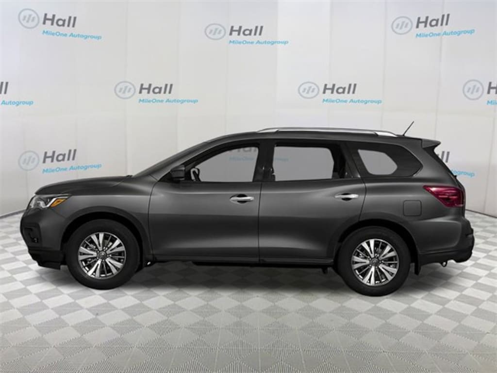 Used 2017 Nissan Pathfinder S SUV