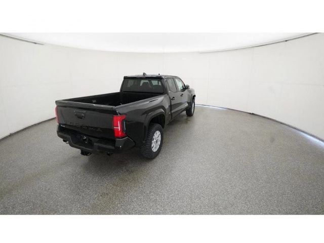 2025 Toyota Tacoma SR5 - Photo 8