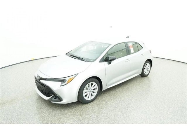 2026 Toyota Corolla Hatchback SE's photo