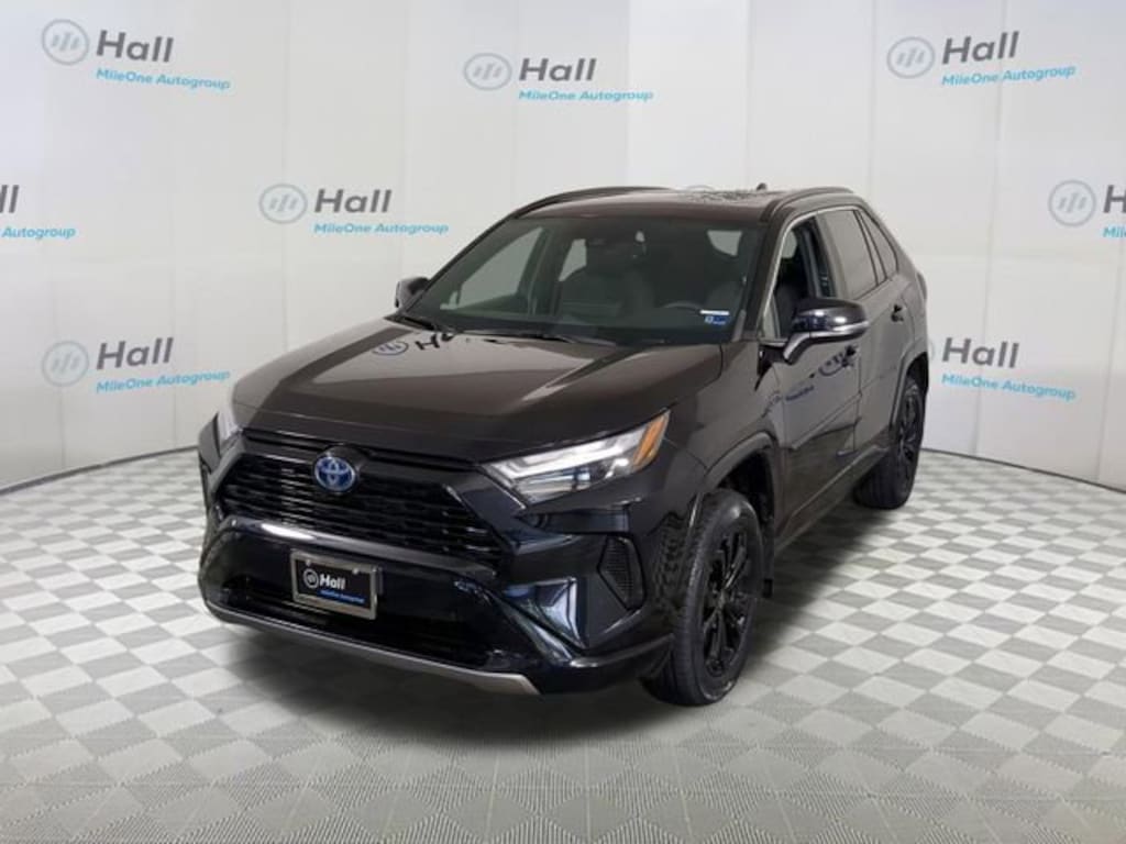 Used 2023 Toyota RAV4 Hybrid SE SUV