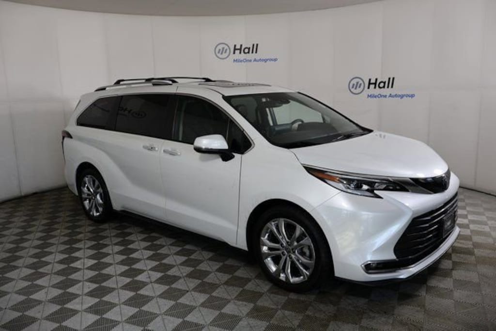 Used 2023 Toyota Sienna Platinum Van Passenger Van