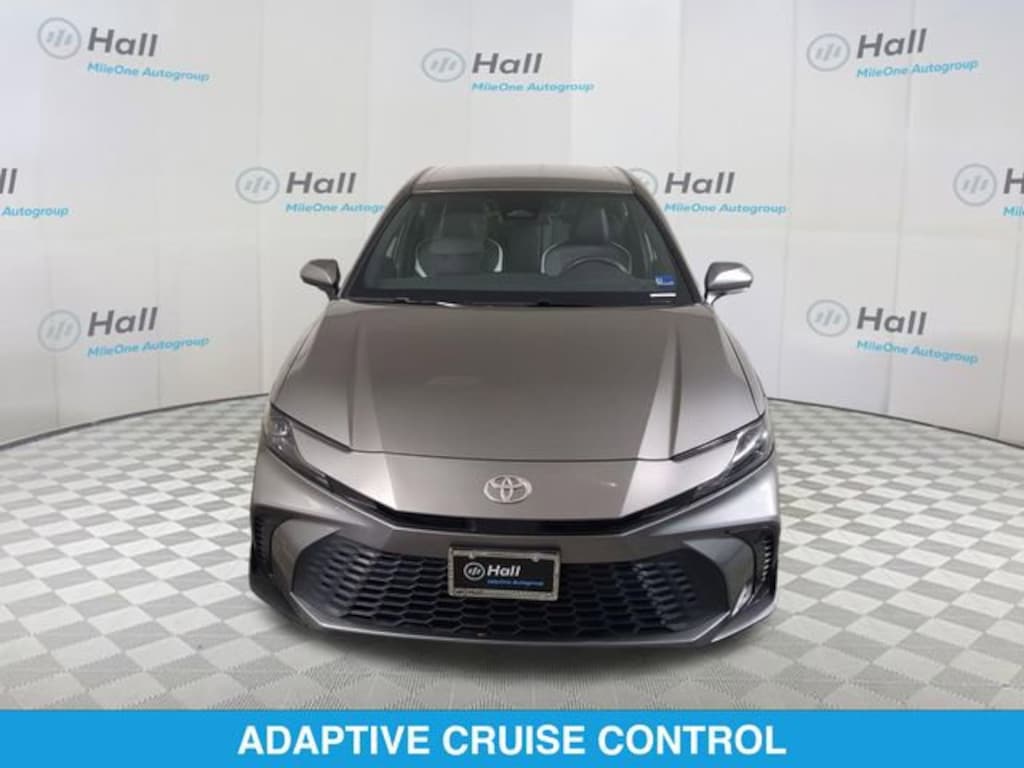 Used 2025 Toyota Camry SE Sedan