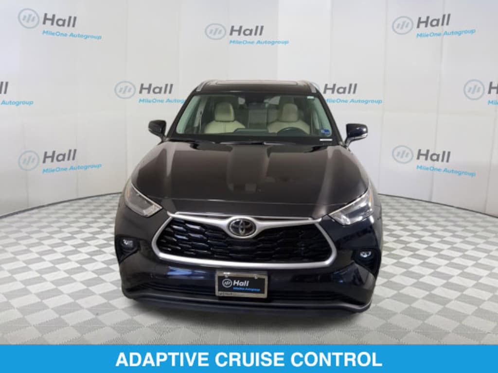 Used 2022 Toyota Highlander XLE SUV