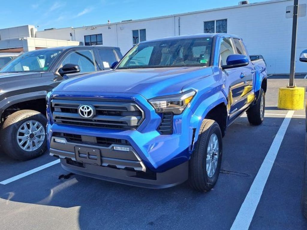 New 2025 Toyota Tacoma SR5 Truck Double Cab