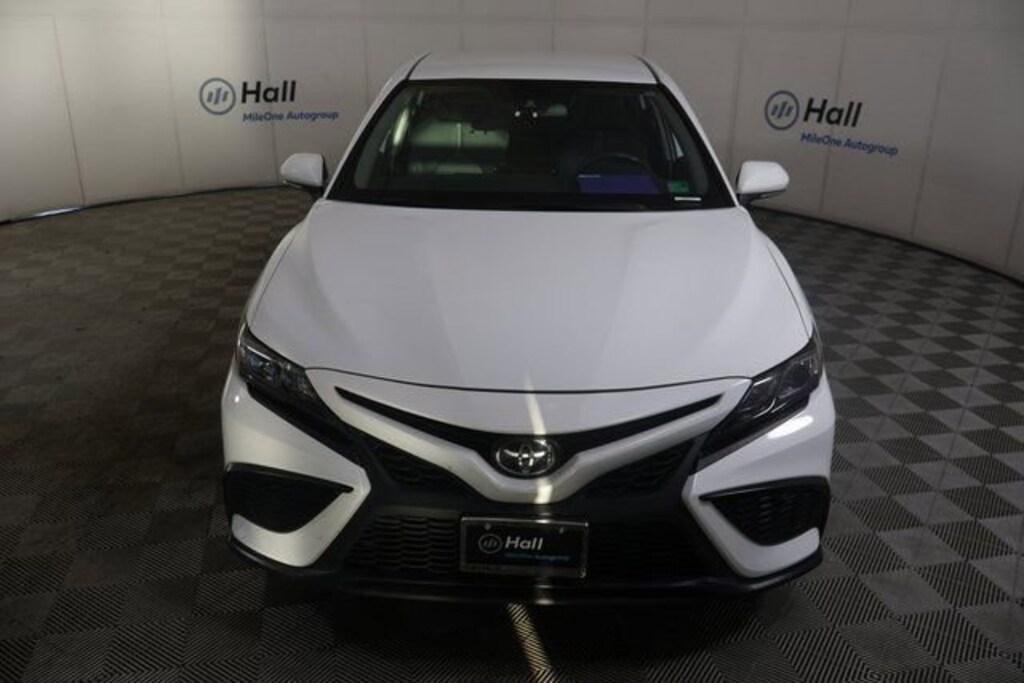 Used 2024 Toyota Camry SE Sedan