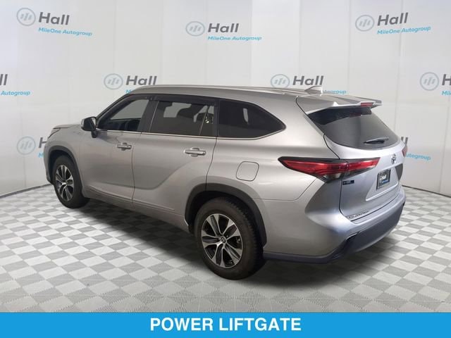 2023 Toyota Highlander XLE - Photo 12