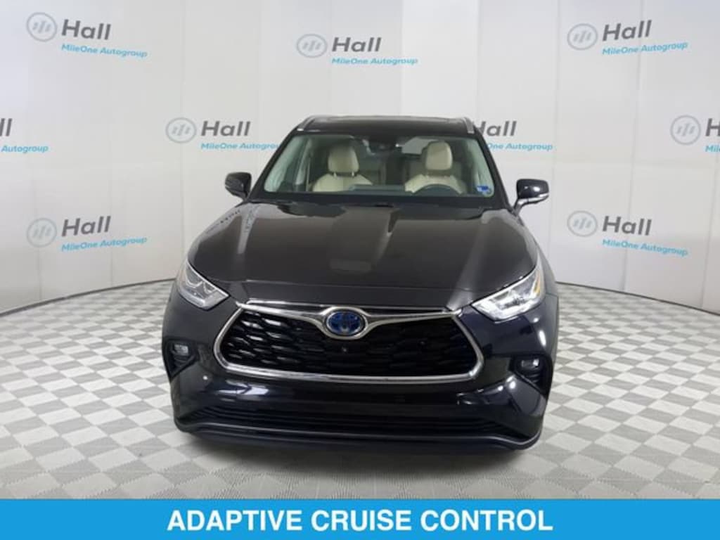Used 2024 Toyota Highlander Hybrid Limited SUV