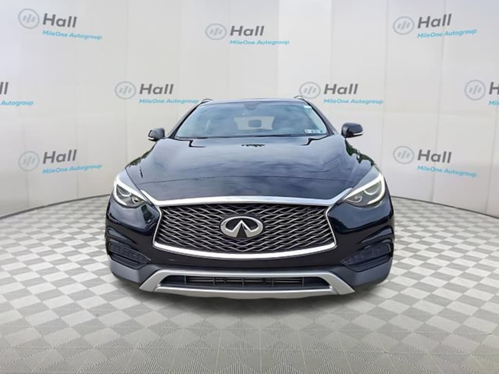 Used 2018 INFINITI QX30 Luxury SUV