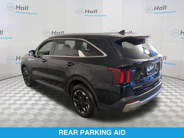 2025 Kia Sorento S - Photo 12