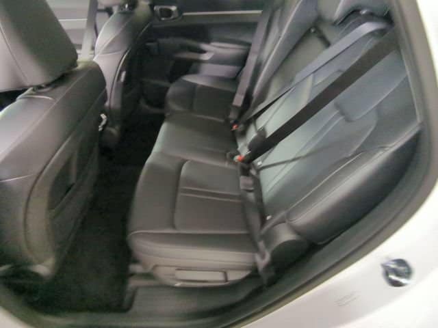 2025 Kia Sorento S - Photo 15