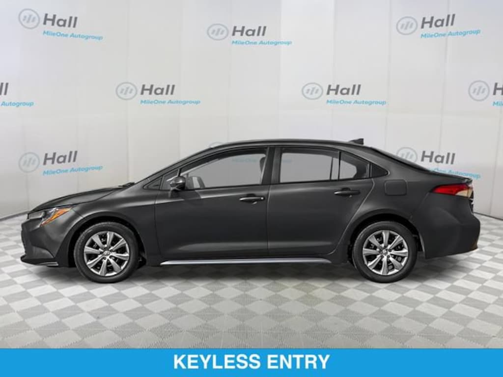 Used 2025 Toyota Corolla LE Sedan