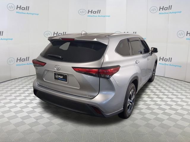 2023 Toyota Highlander XLE - Photo 9