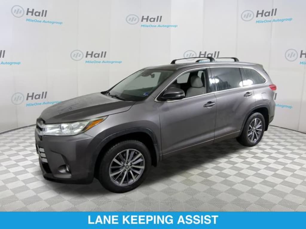Used 2017 Toyota Highlander XLE SUV