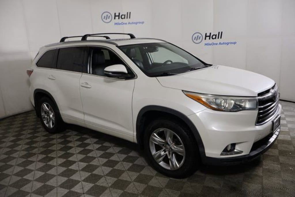 Used 2015 Toyota Highlander Limited Platinum V6 SUV