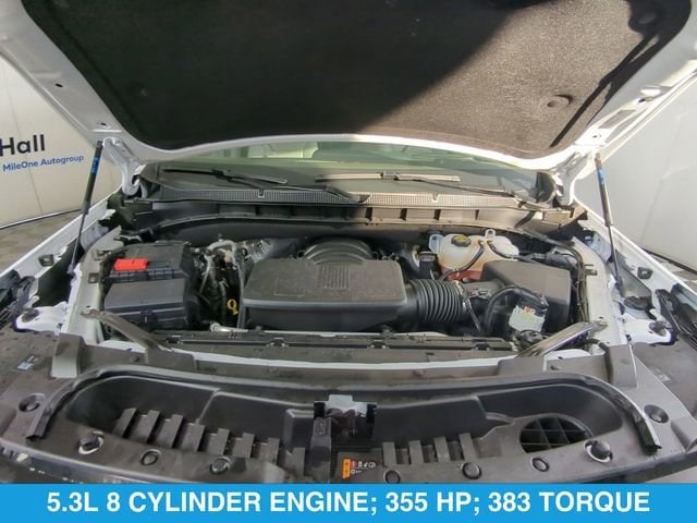 2025 Chevrolet Suburban LT - Photo 29