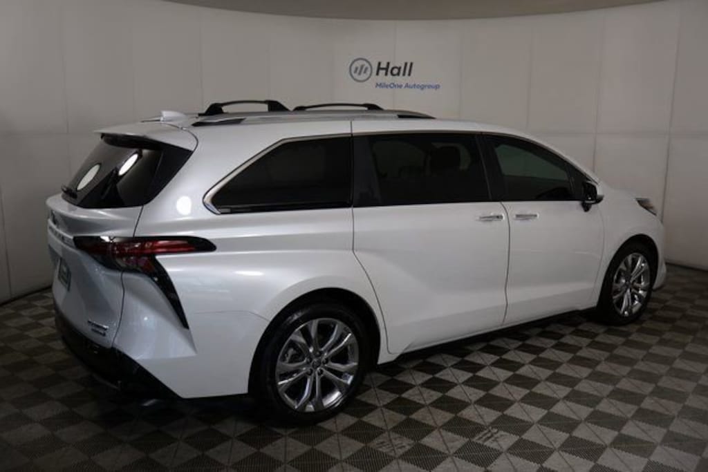 Used 2023 Toyota Sienna Platinum Van Passenger Van