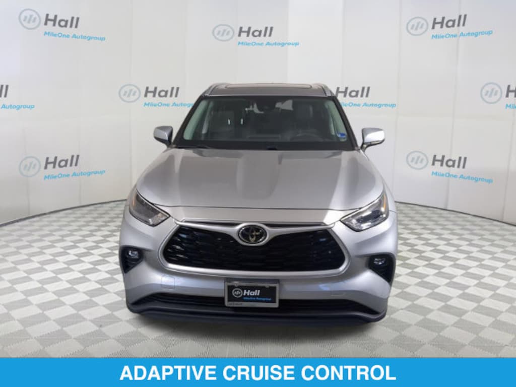 Used 2023 Toyota Highlander XLE SUV