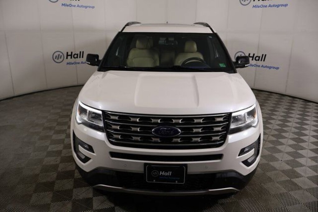 Used 2017 Ford Explorer XLT SUV