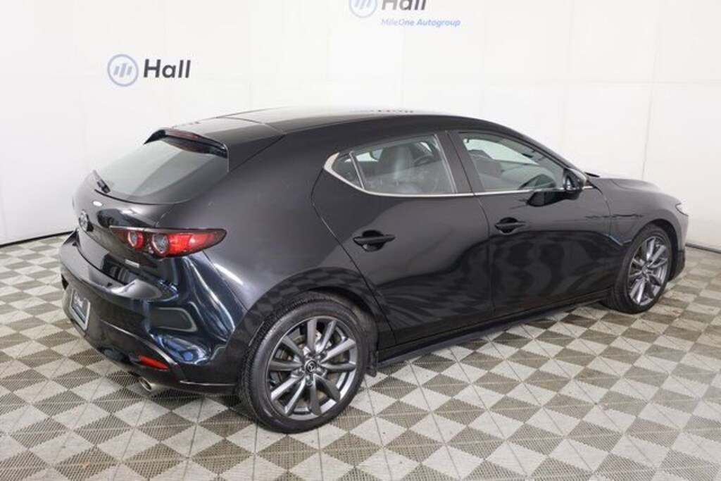 Used 2021 Mazda Mazda3 Select Hatchback