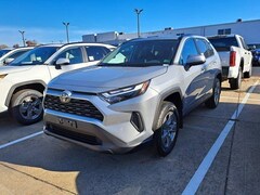 2025 Toyota RAV4 XLE SUV