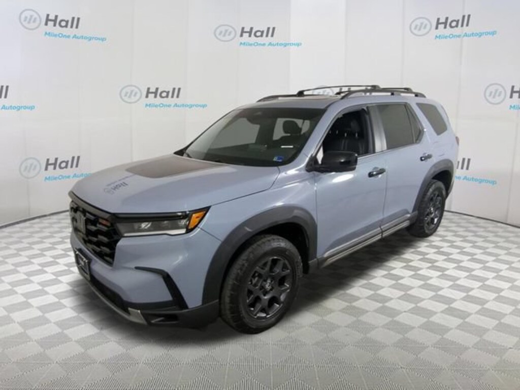 Used 2023 Honda Pilot TrailSport SUV