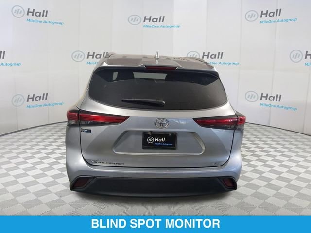 2023 Toyota Highlander XLE - Photo 10