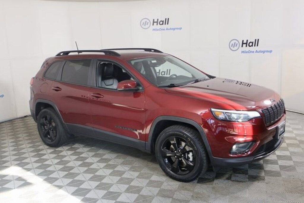 Used 2021 Jeep Cherokee Altitude SUV