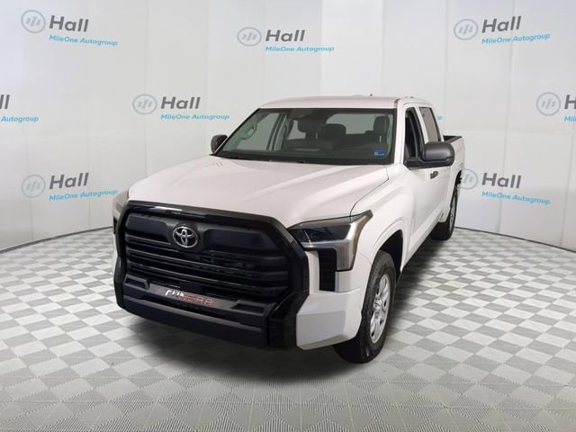 2023 Toyota Tundra SR 3.4L CrewMax 5.5' Bed's photo