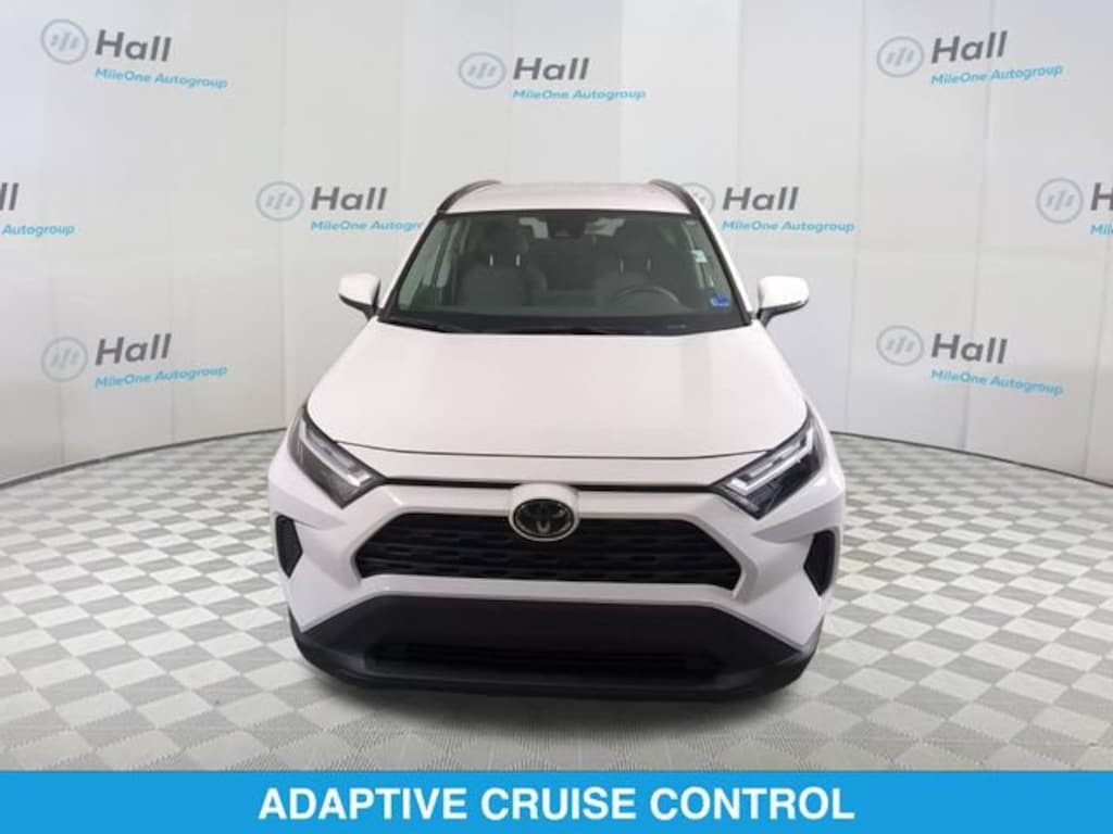 Used 2025 Toyota RAV4 Hybrid XLE SUV