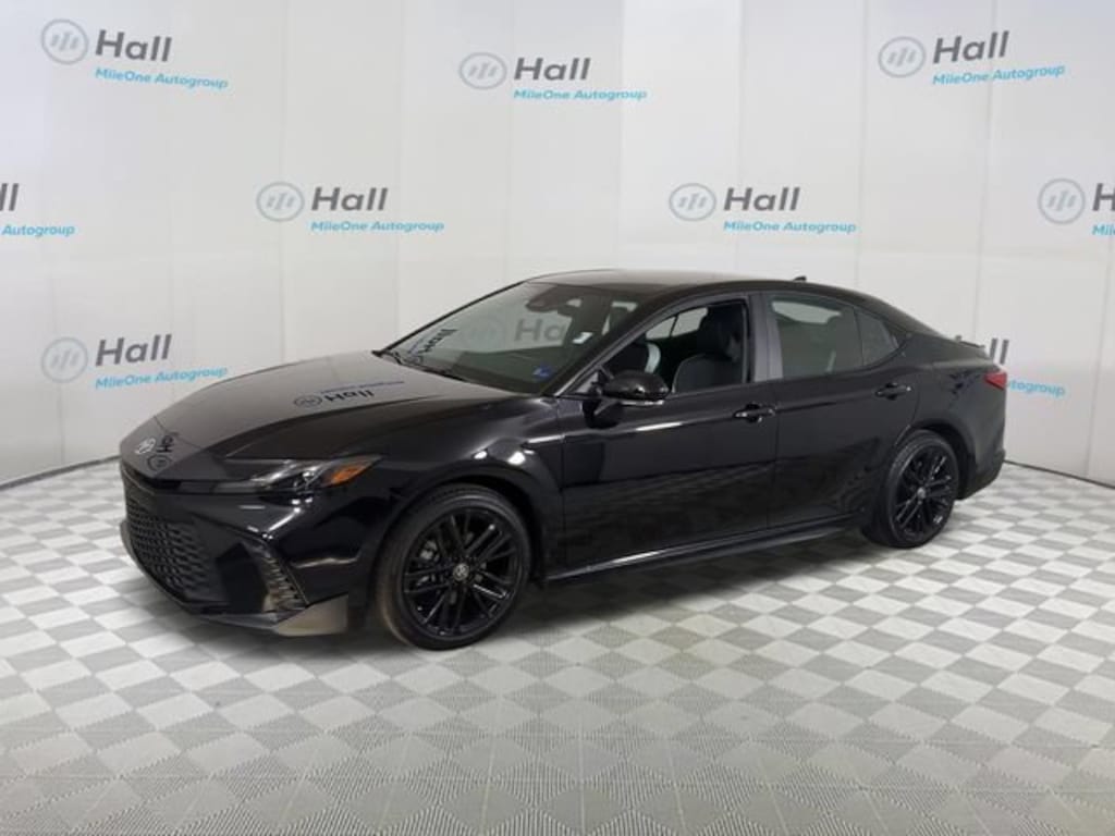 Used 2026 Toyota Camry SE Sedan