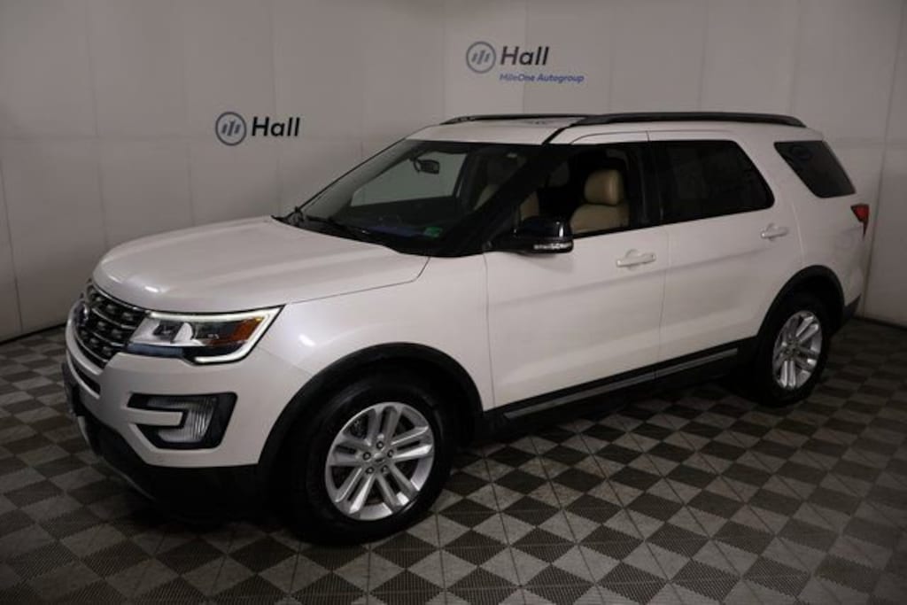 Used 2017 Ford Explorer XLT SUV
