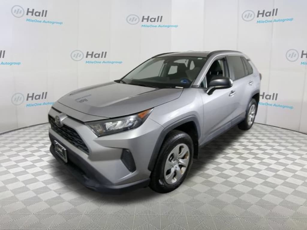 Used 2021 Toyota RAV4 LE SUV