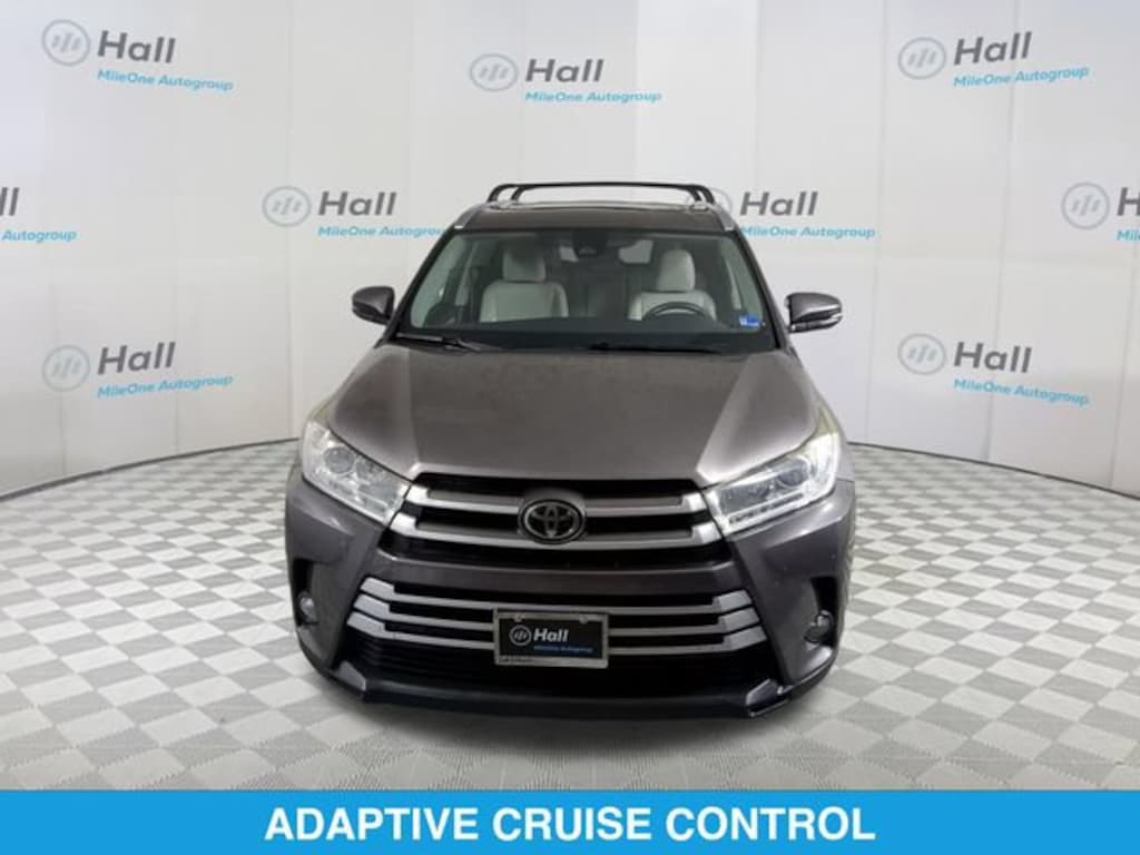 Used 2017 Toyota Highlander XLE SUV