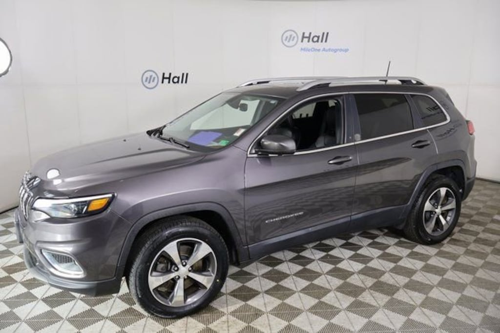 Used 2019 Jeep Cherokee Limited SUV