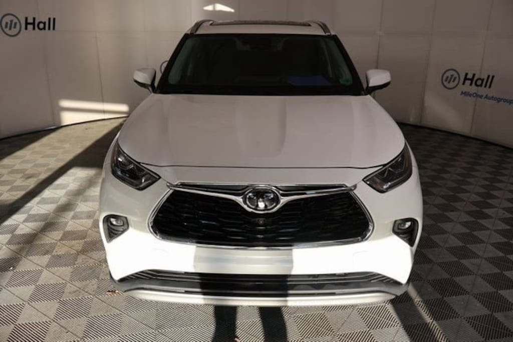 Used 2020 Toyota Highlander Platinum SUV