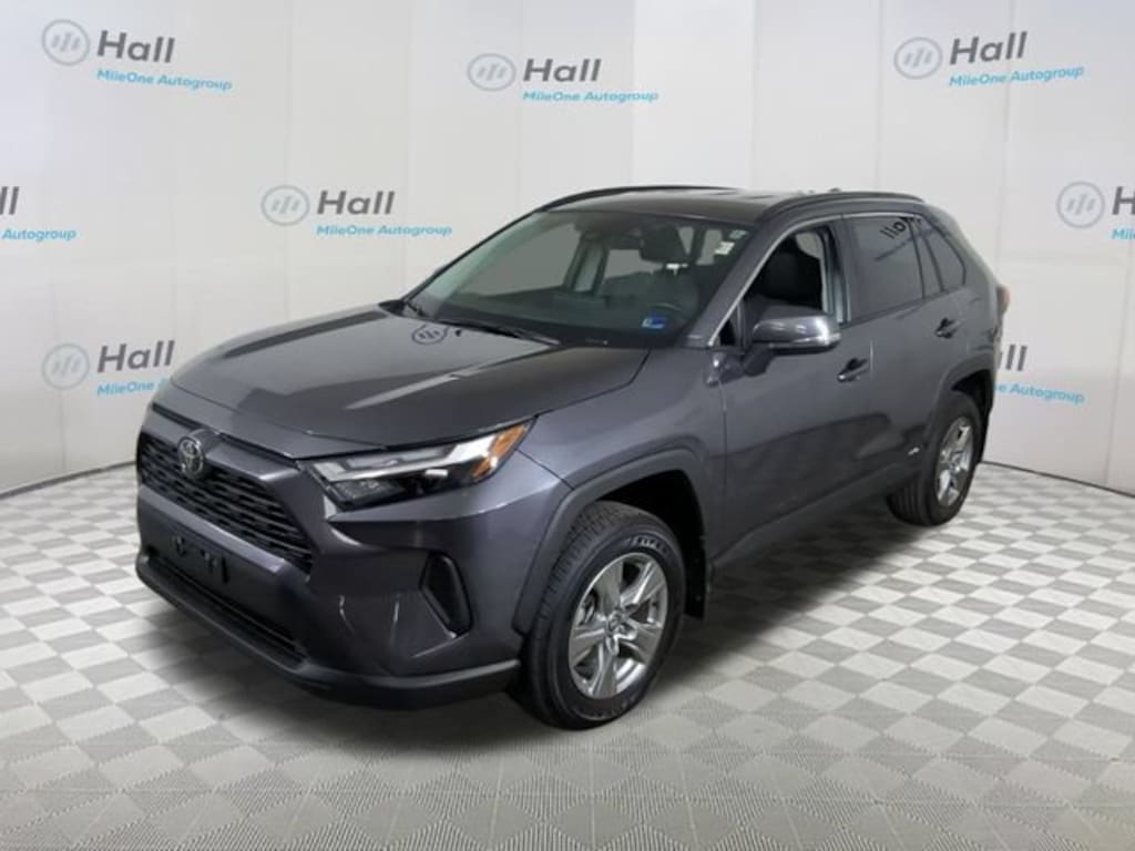 Used 2025 Toyota RAV4 Hybrid XLE SUV