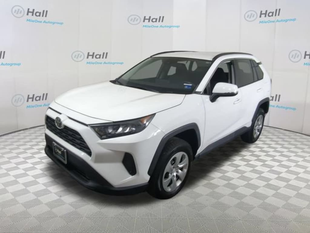 Used 2020 Toyota RAV4 LE SUV