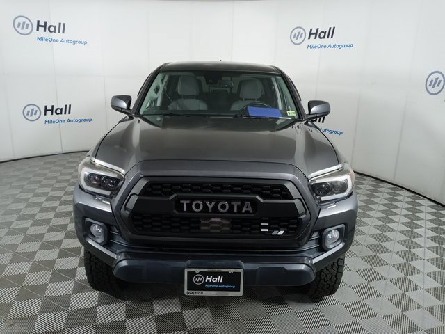 Used 2019 Toyota Tacoma SR5 with VIN 3TMCZ5AN6KM233682 for sale in Virginia Beach, VA