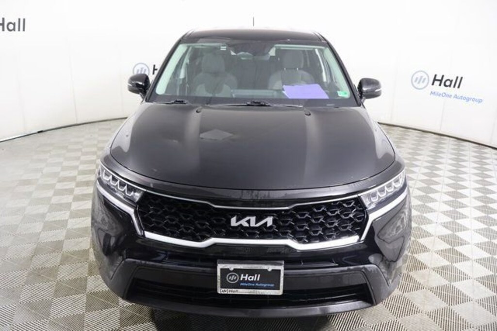 Used 2022 Kia Sorento LX SUV