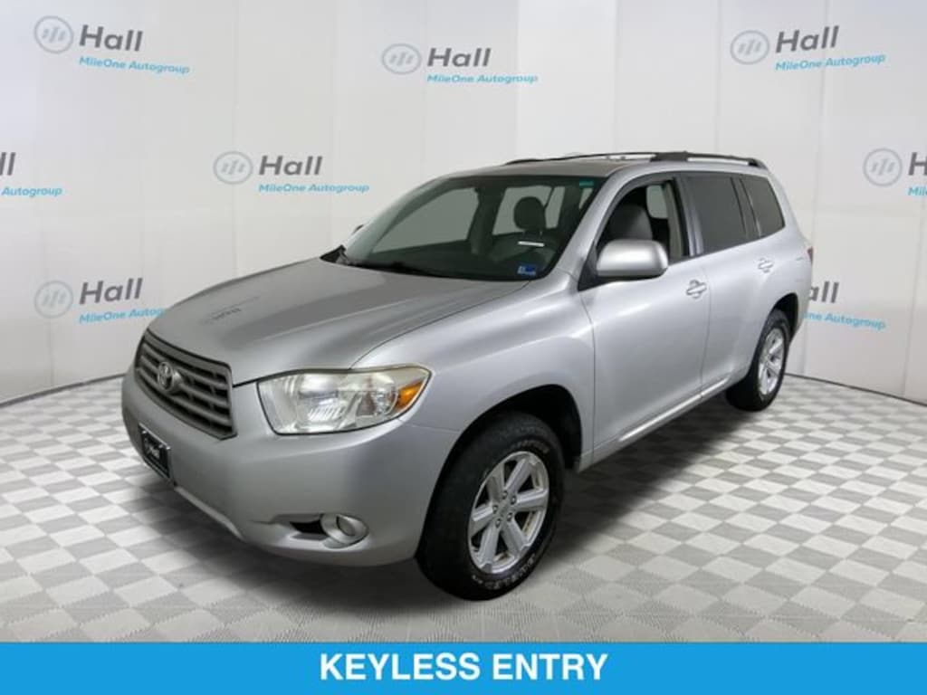Used 2010 Toyota Highlander SE SUV